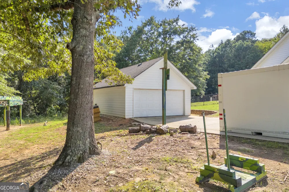 1360 Giles RD Monroe, GA 30655