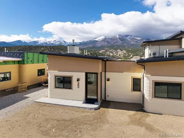 4893 Main Street Salida, CO 81201