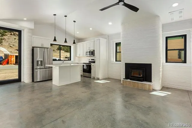 4893 Main Street Salida, CO 81201