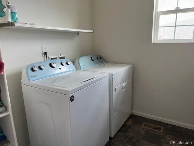 200 S Oak Hill Street Aurora, CO 80018