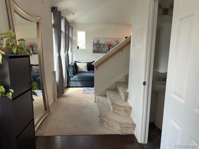 200 S Oak Hill Street Aurora, CO 80018