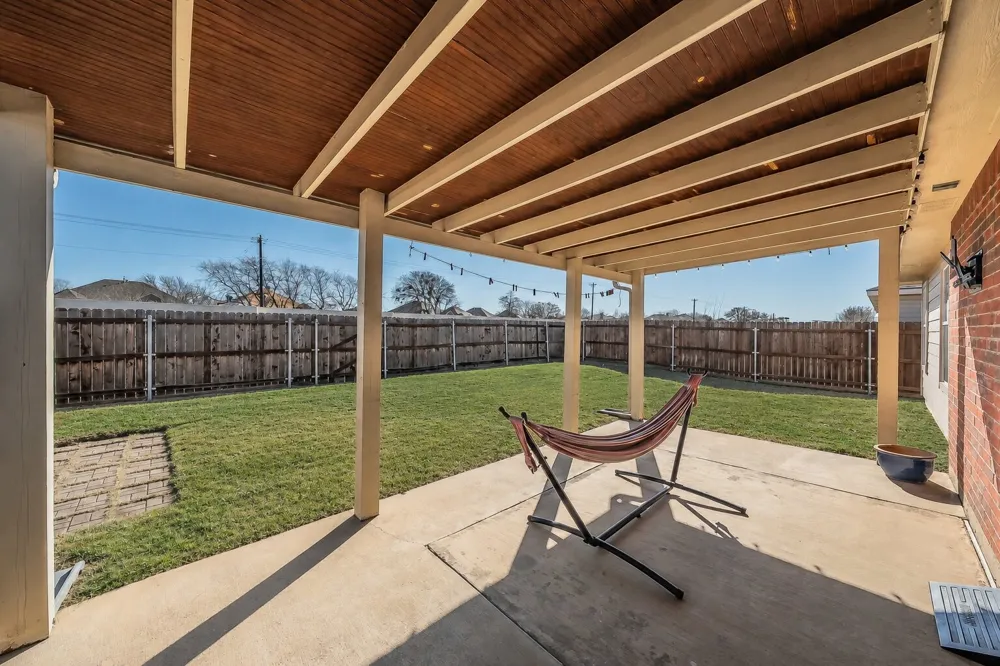 6601 Longleaf Lane Denton, TX 76210