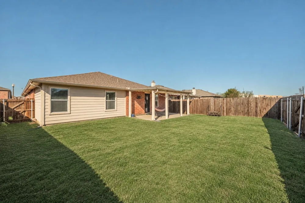6601 Longleaf Lane Denton, TX 76210