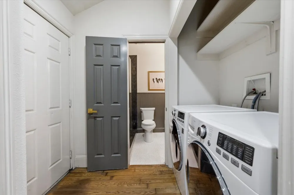 4619 Worth Street Dallas, TX 75246