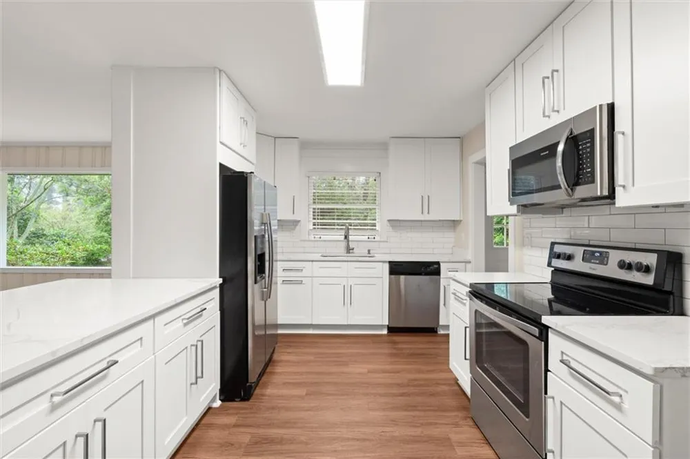 174 Cromwell Road Sandy Springs, GA 30328
