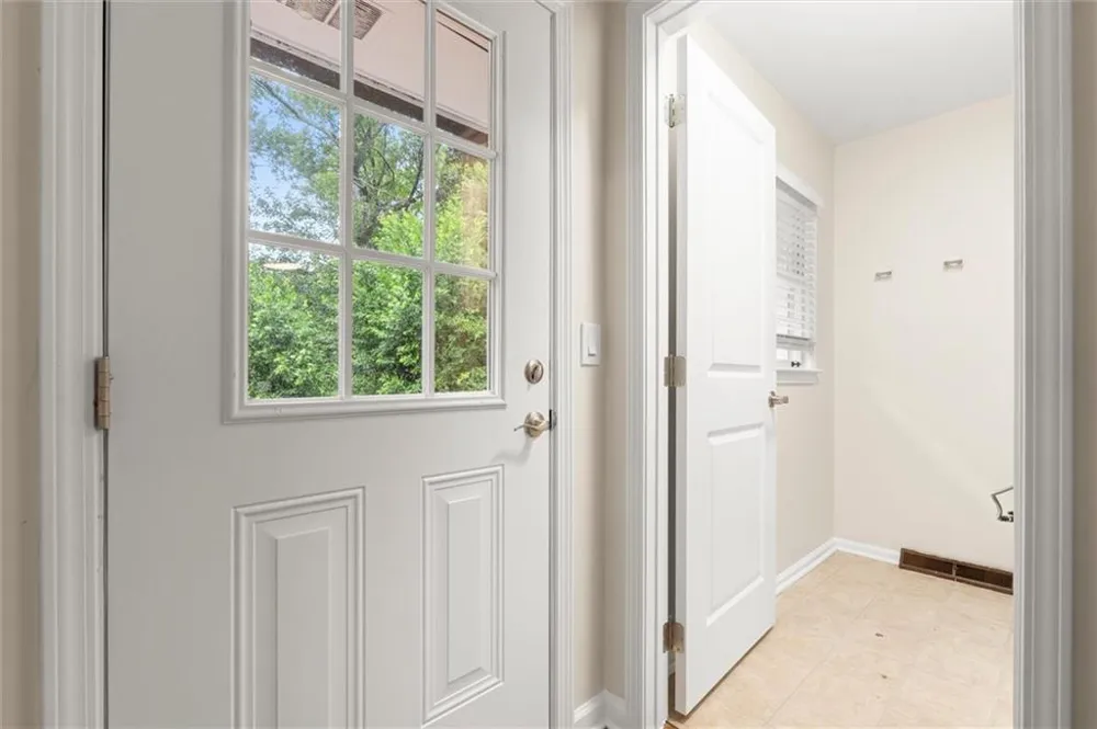 174 Cromwell Road Sandy Springs, GA 30328