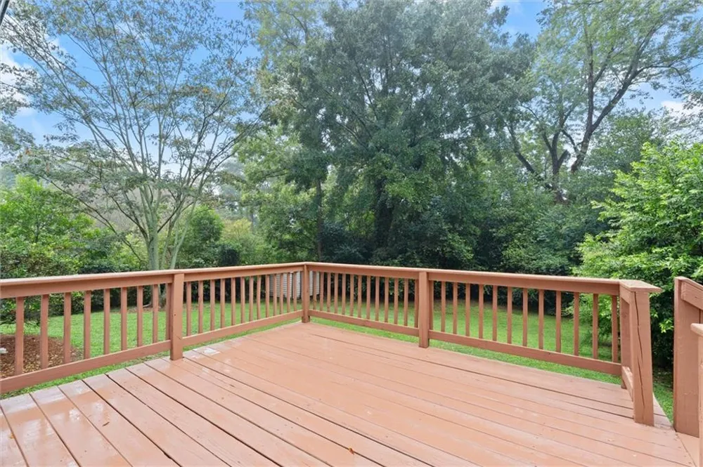 174 Cromwell Road Sandy Springs, GA 30328