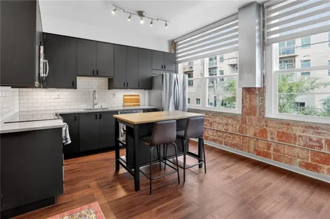 800 Peachtree Street NE #8303