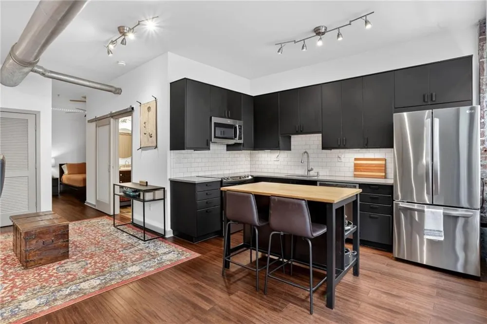 800 Peachtree Street NE #8303 Atlanta, GA 30308