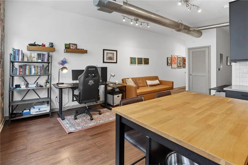 800 Peachtree Street NE #8303 Atlanta, GA 30308