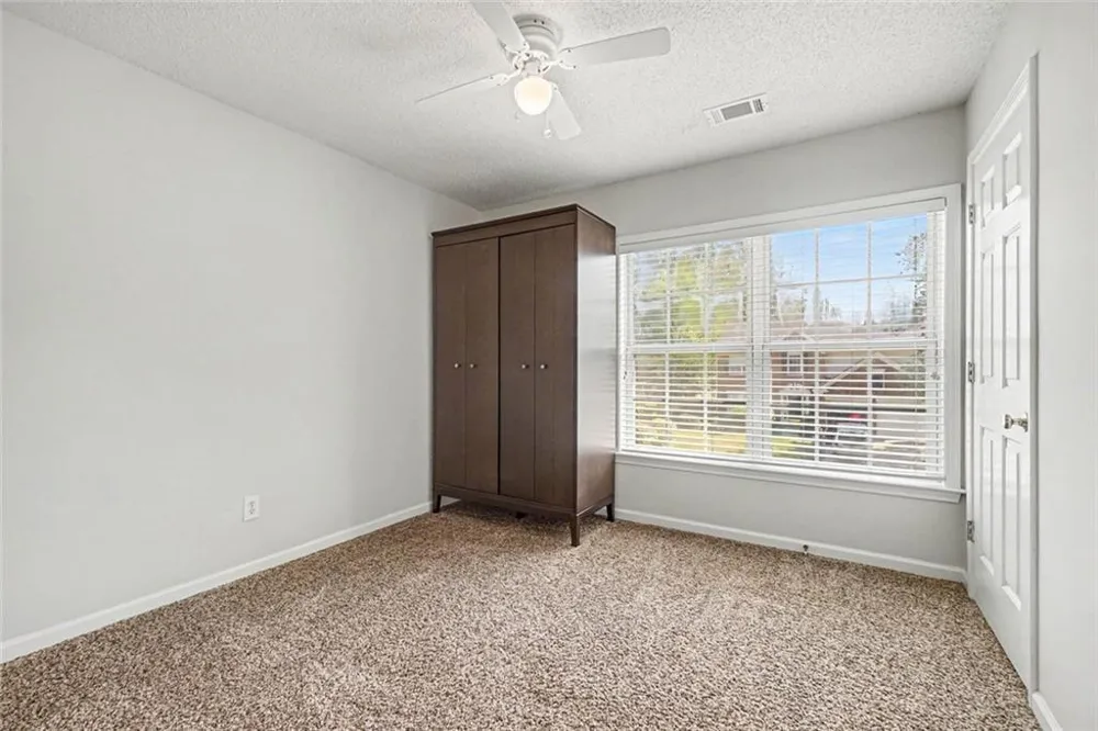 2200 Traywick Chase Alpharetta, GA 30004