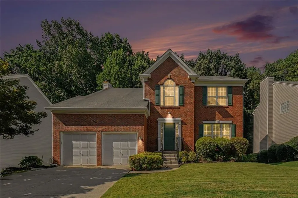 2200 Traywick Chase Alpharetta, GA 30004