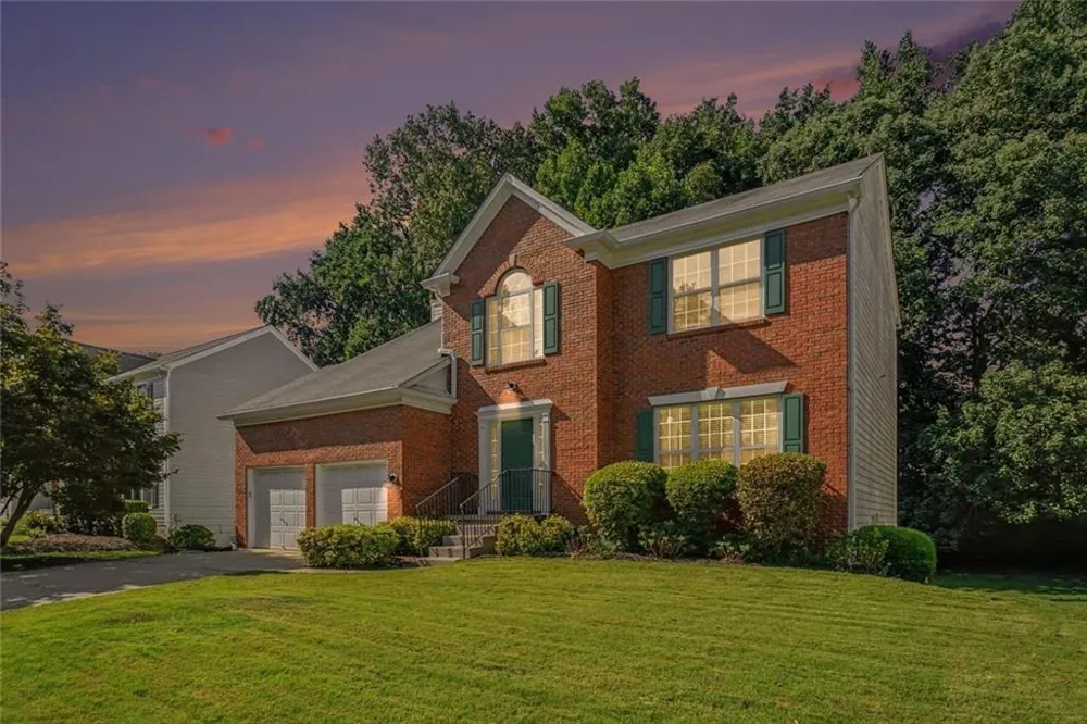 2200 Traywick Chase Alpharetta, GA 30004