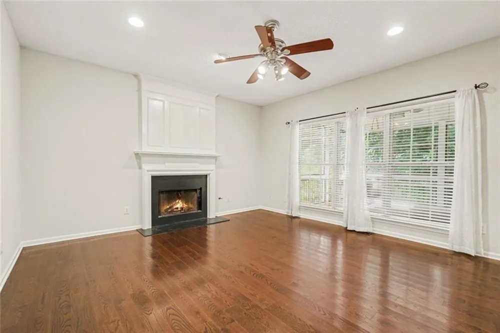 2200 Traywick Chase Alpharetta, GA 30004