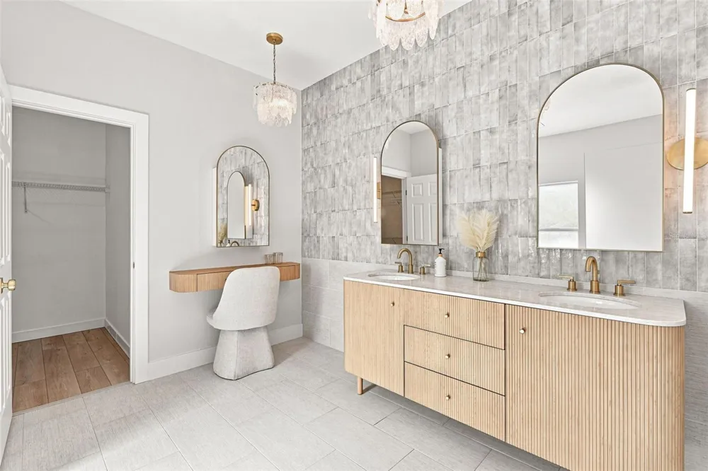 1464 HALACKA ROAD North Port, FL 34288