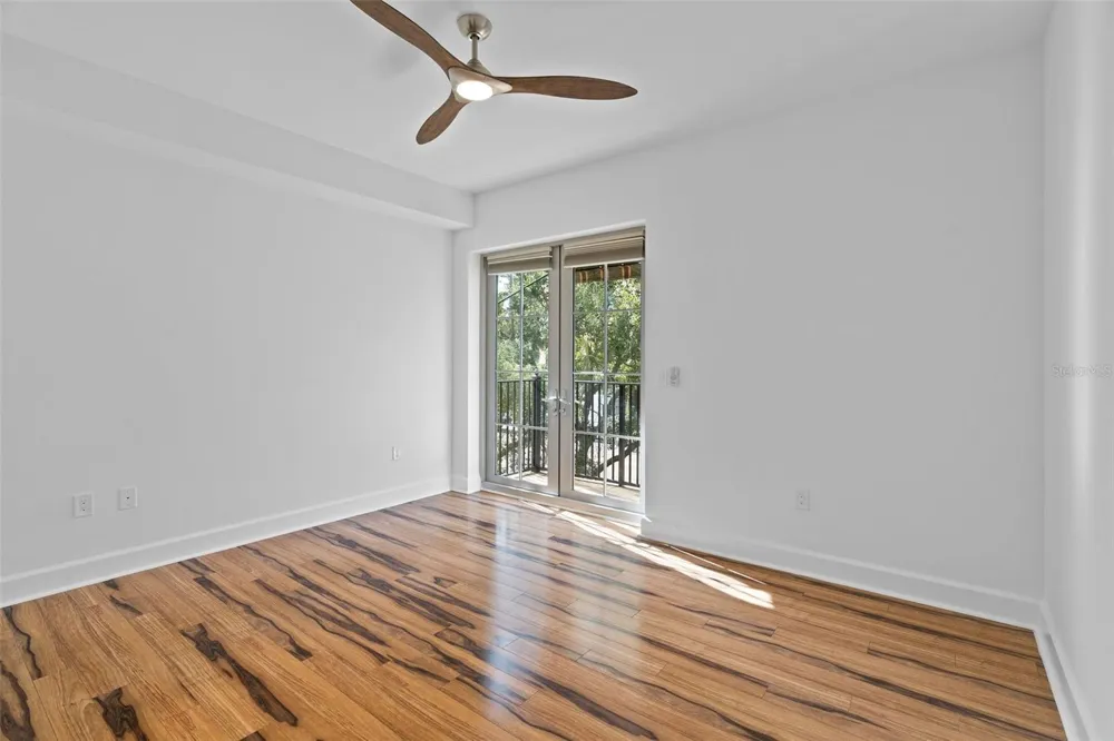 300 BEACH DRIVE NE #309 St Petersburg, FL 33701