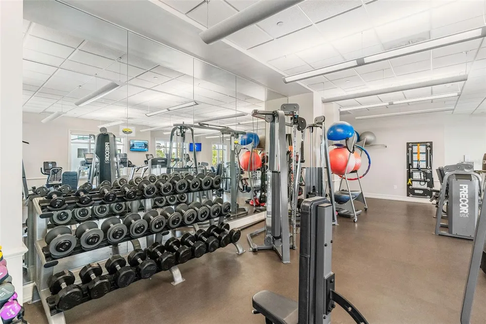 300 BEACH DRIVE NE #309 St Petersburg, FL 33701