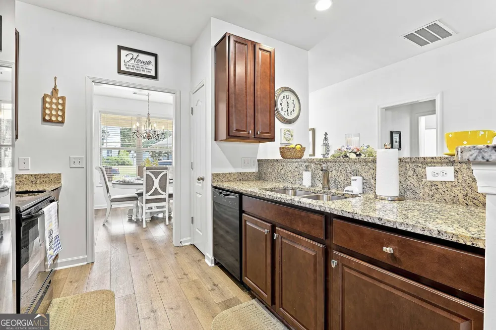 41 Majestic DR Newnan, GA 30265