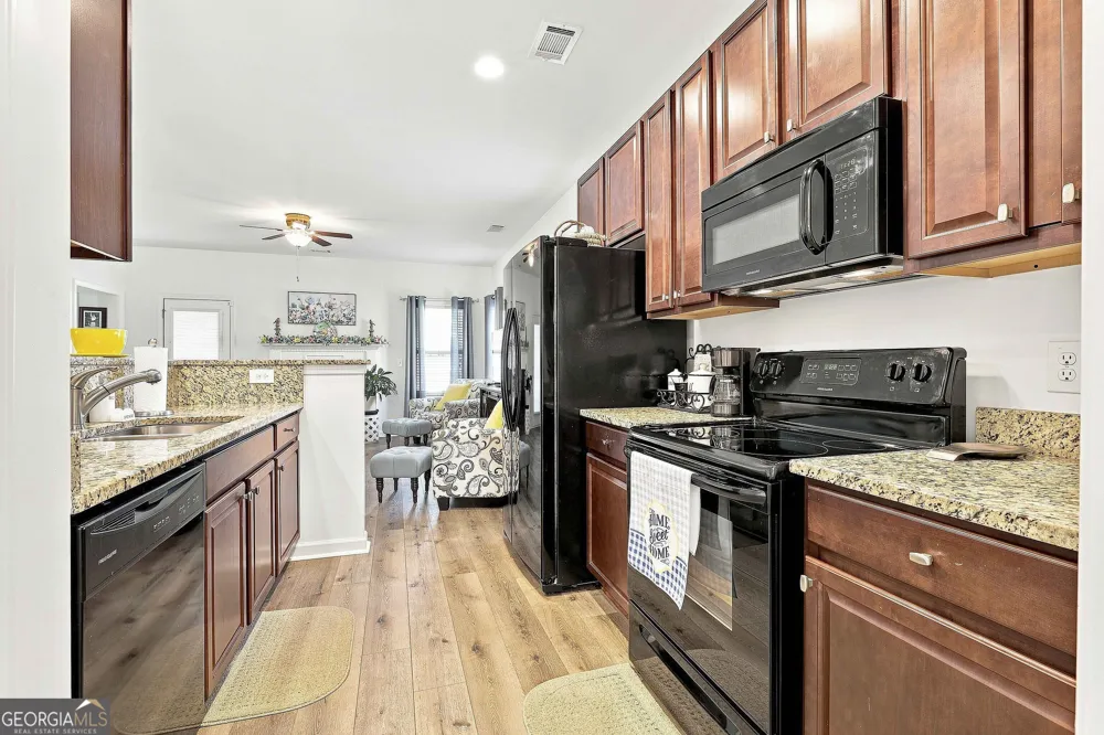 41 Majestic DR Newnan, GA 30265