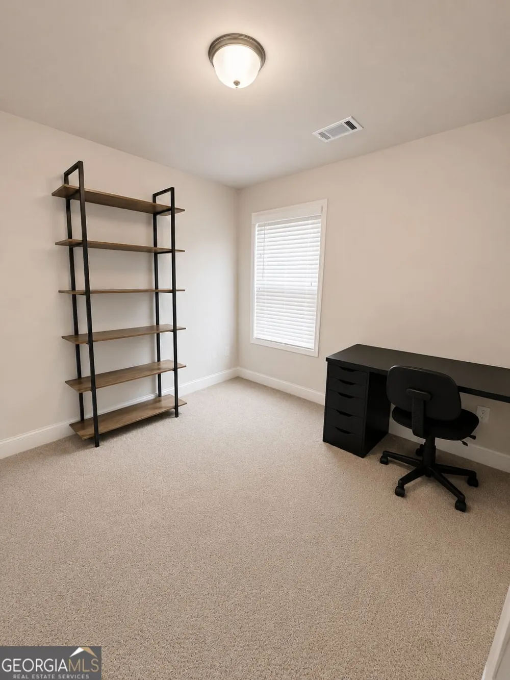 896 Crescent LN Griffin, GA 30224