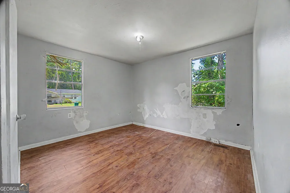 129 Alton RD Macon, GA 31211