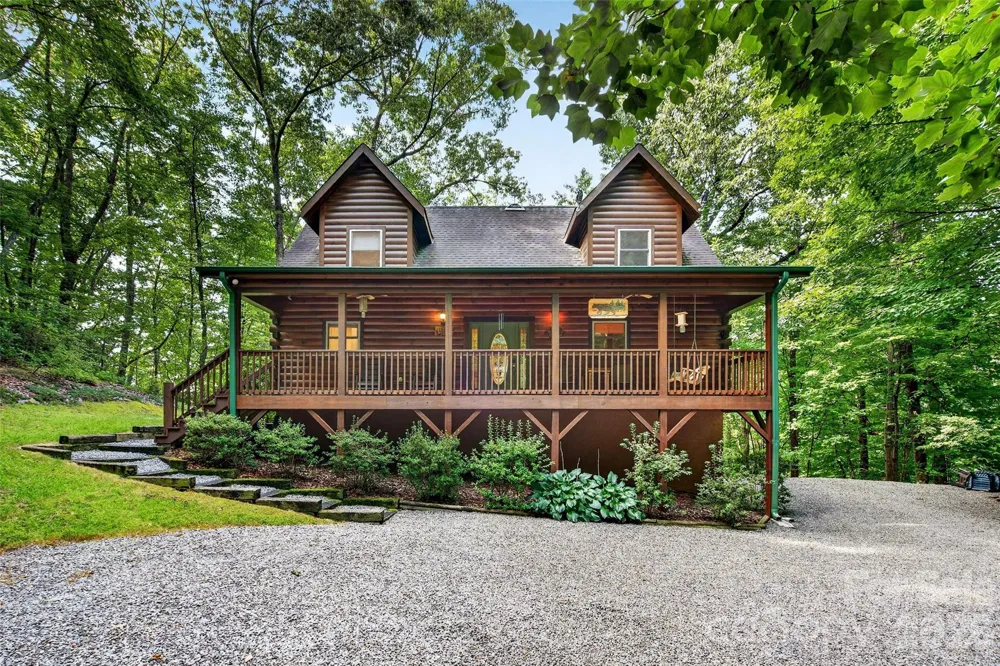 386 Wild Turkey Run Black Mountain, NC 28711