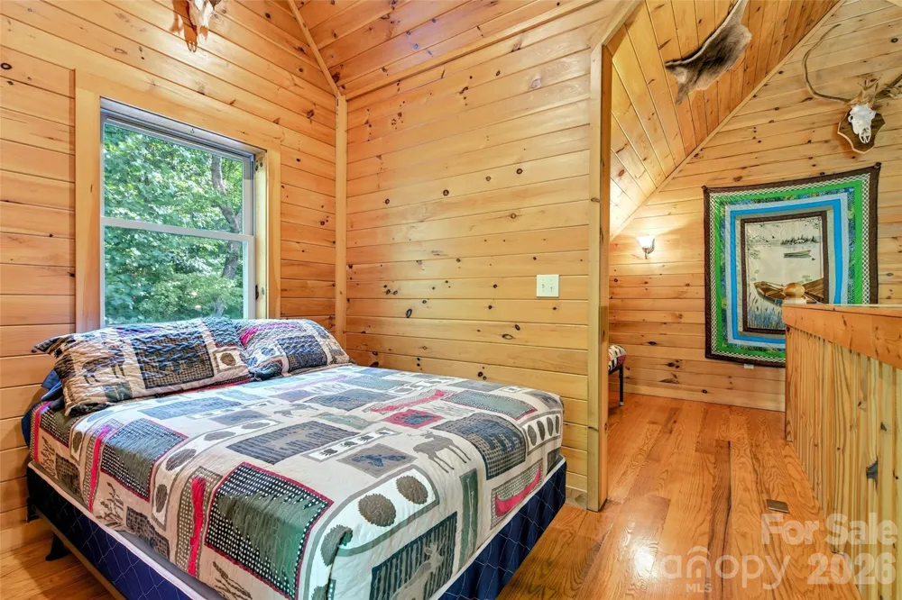 386 Wild Turkey Run Black Mountain, NC 28711