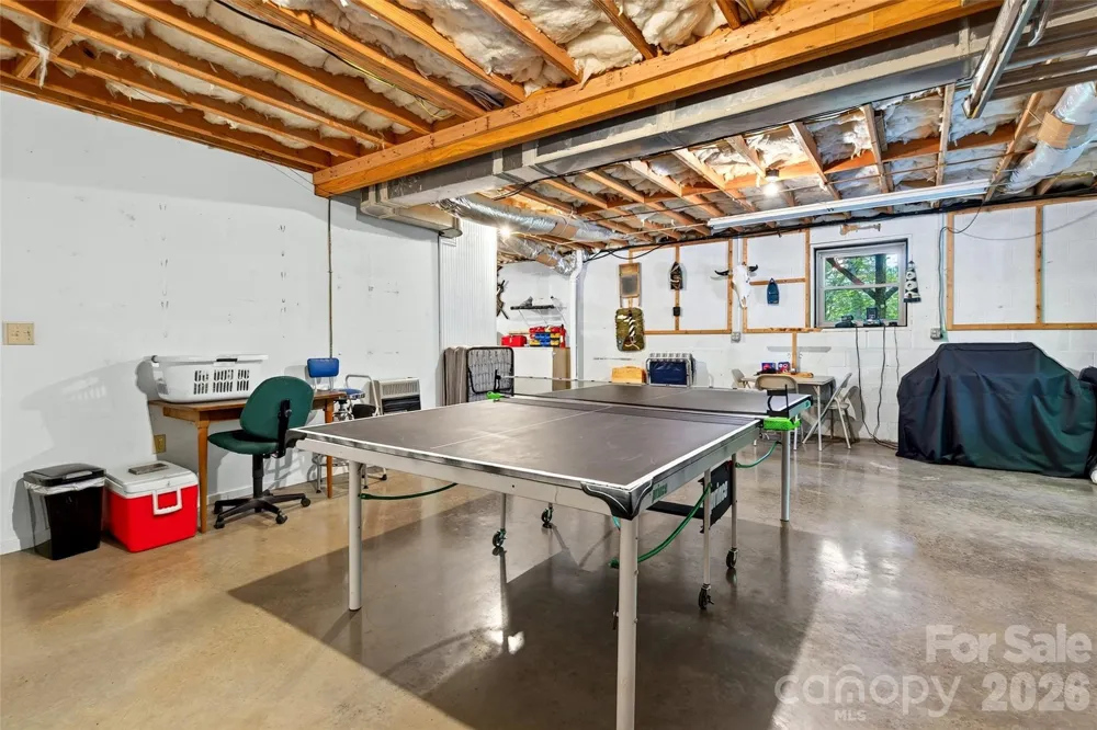 386 Wild Turkey Run Black Mountain, NC 28711