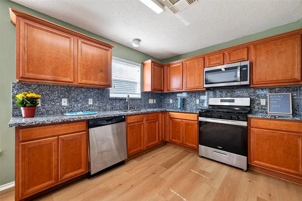 11030 Knobbley Oak Ct Cypress, TX 77065