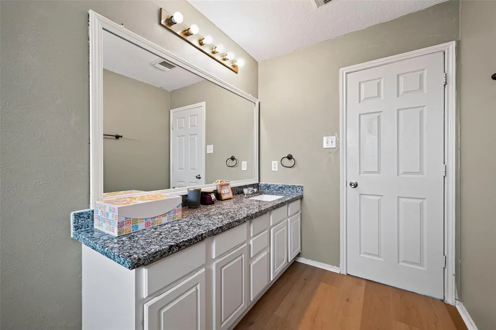 11030 Knobbley Oak Ct Cypress, TX 77065