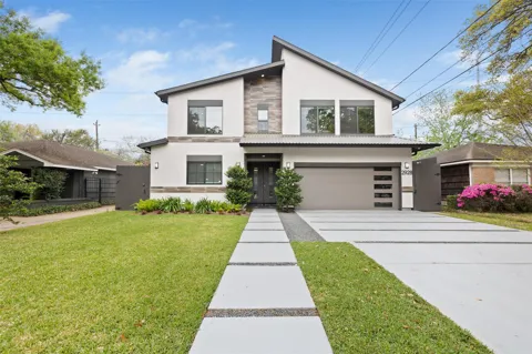 2928 Suffolk Drive