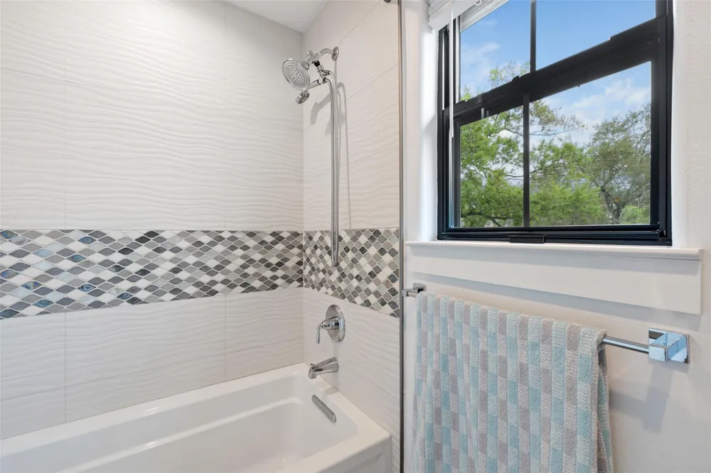 2928 Suffolk Drive Houston, TX 77027