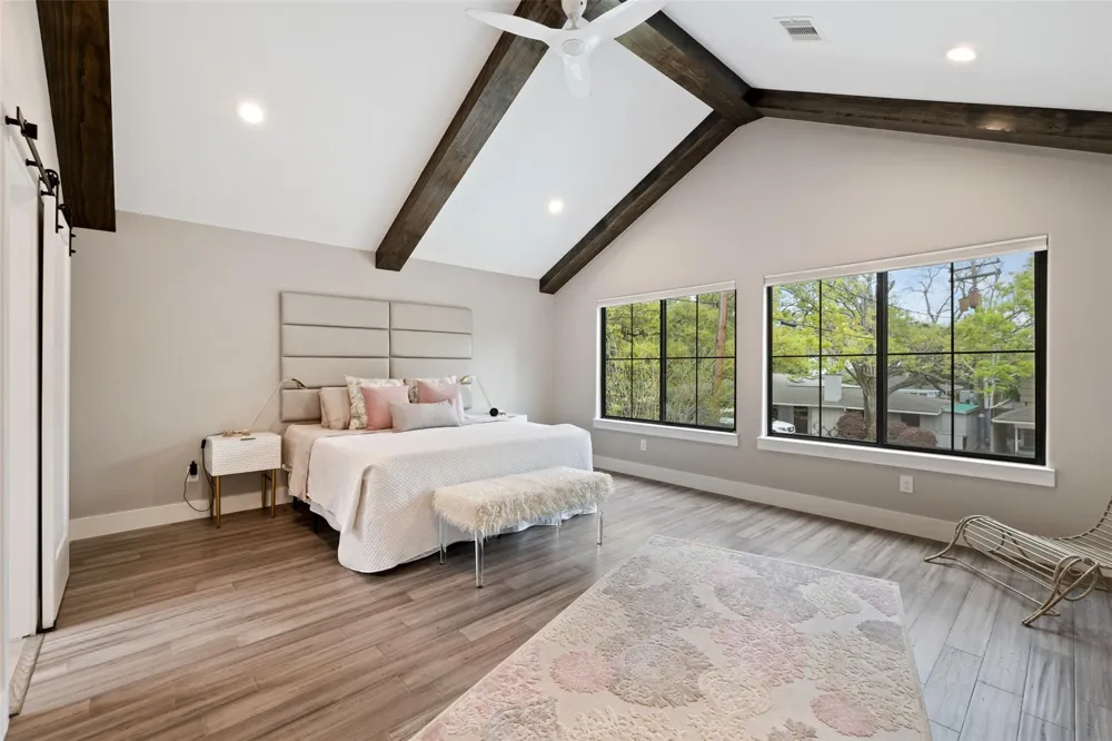 2928 Suffolk Drive Houston, TX 77027