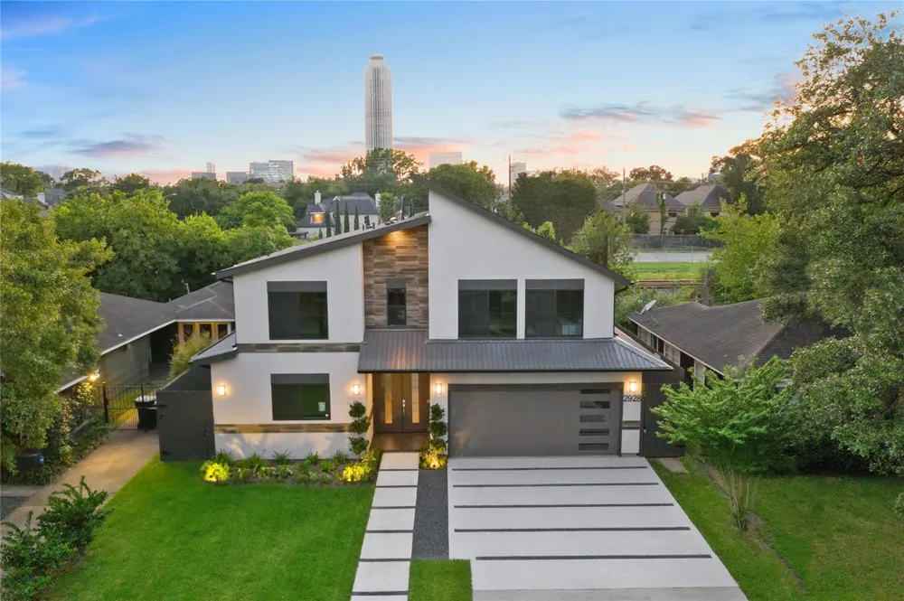 2928 Suffolk Drive Houston, TX 77027