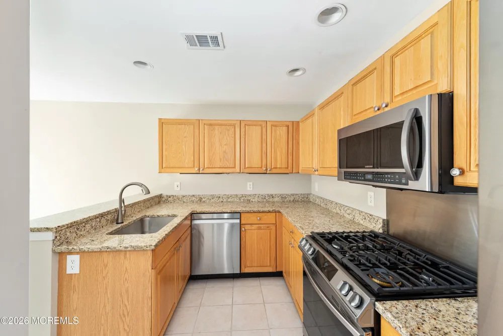 46 Buford Court Tinton Falls, NJ 07753