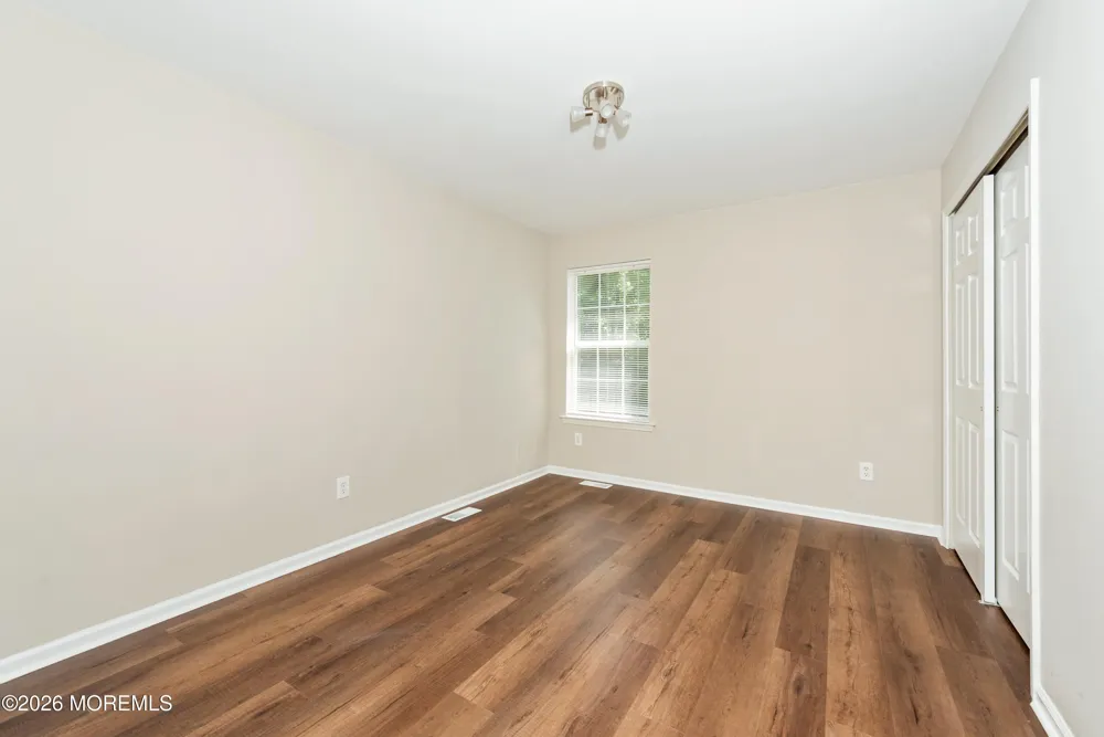 46 Buford Court Tinton Falls, NJ 07753