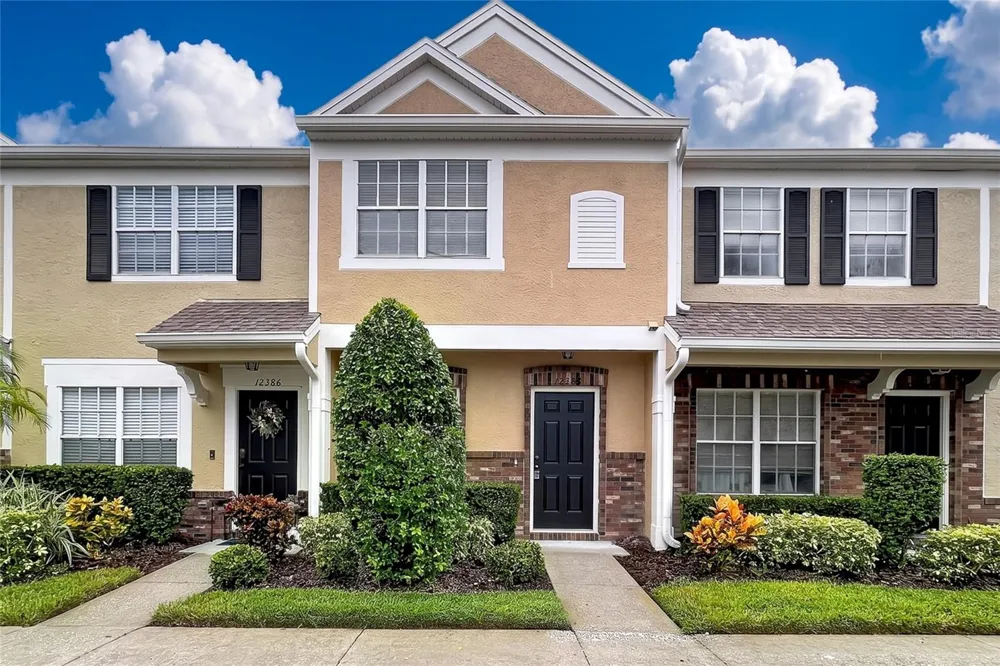 12388 BERKELEY SQUARE DRIVE Tampa, FL 33626