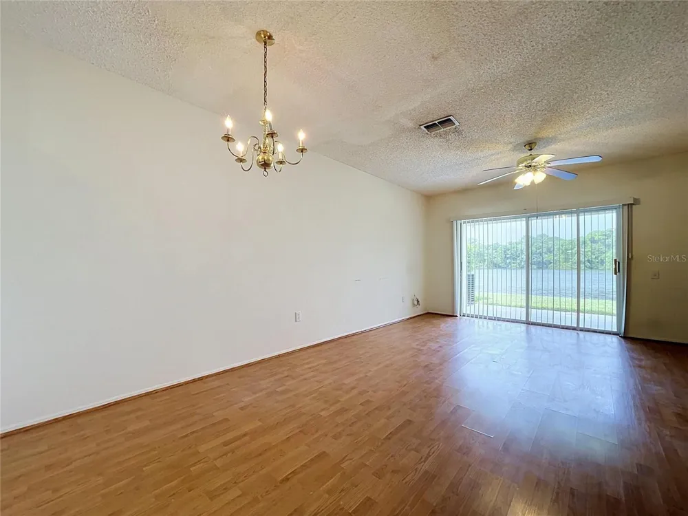 12388 BERKELEY SQUARE DRIVE Tampa, FL 33626