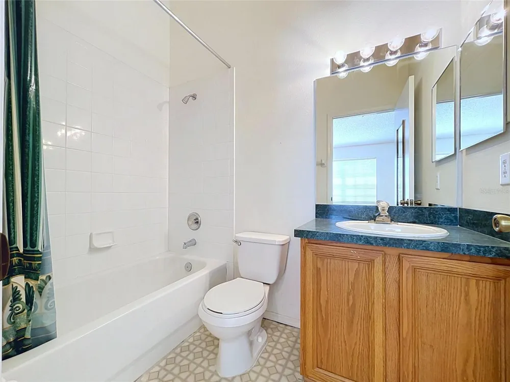 12388 BERKELEY SQUARE DRIVE Tampa, FL 33626