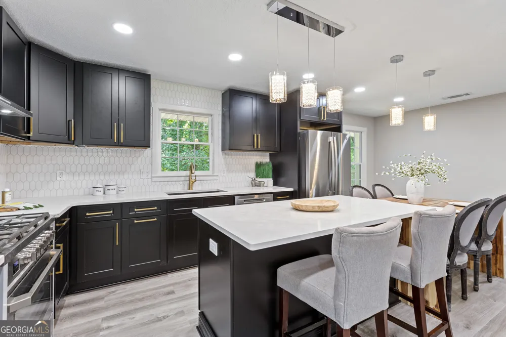 530 Shay DR SW Marietta, GA 30060