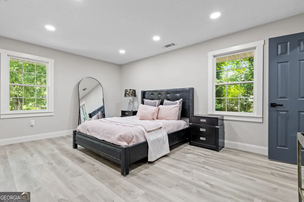 530 Shay DR SW Marietta, GA 30060
