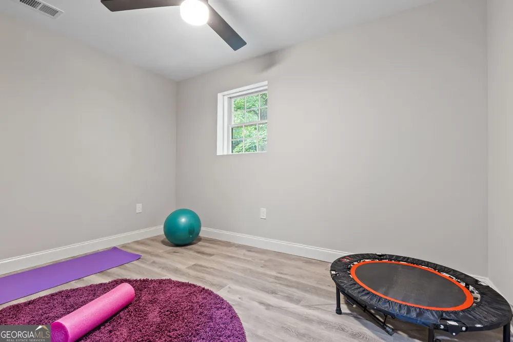 530 Shay DR SW Marietta, GA 30060