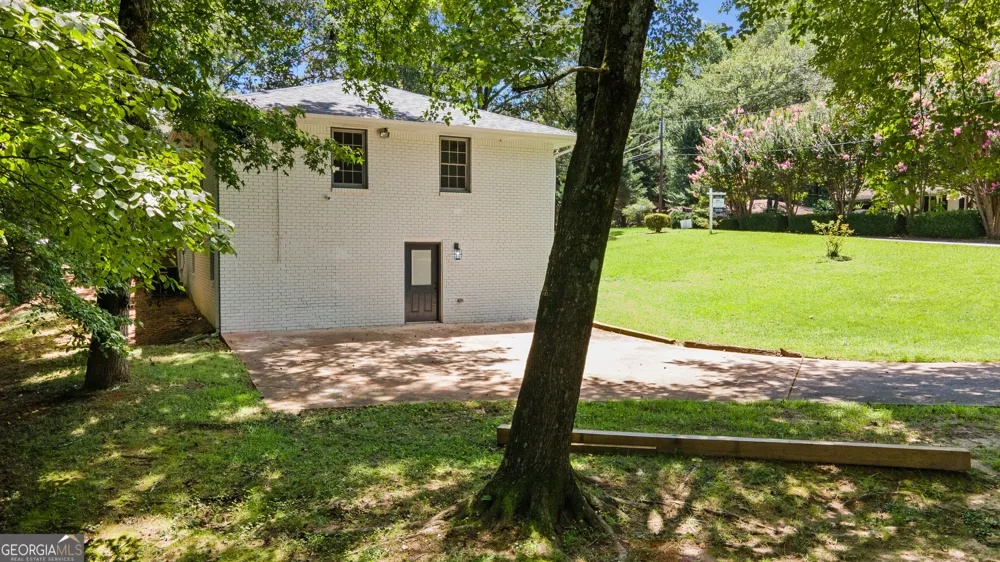530 Shay DR SW Marietta, GA 30060