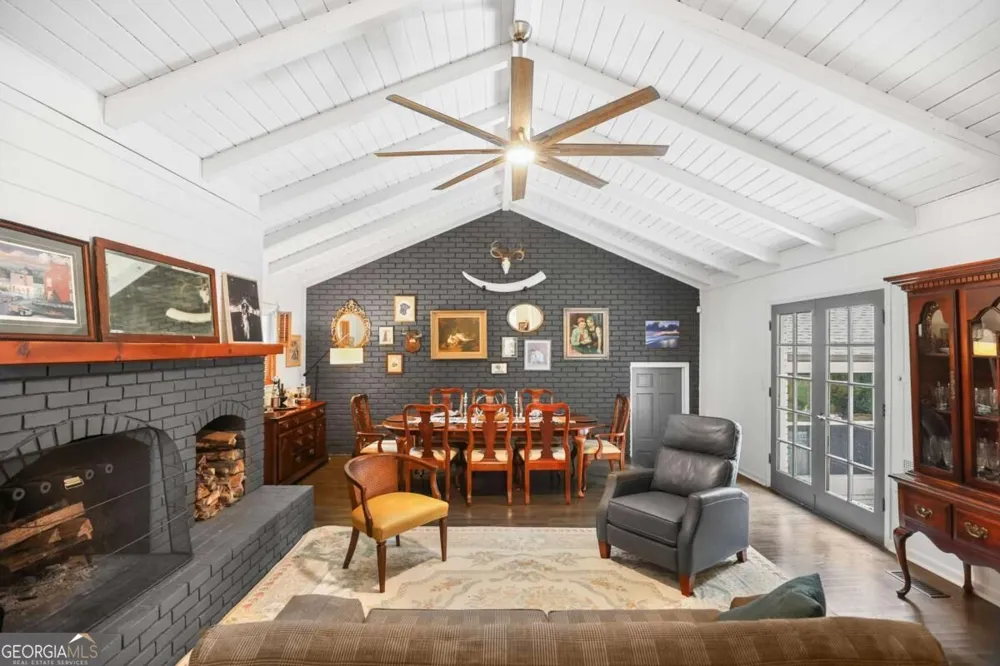 285 Pinewood Circle Athens, GA 30606