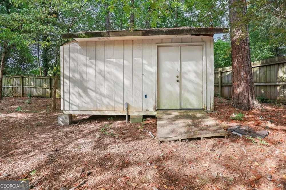 285 Pinewood Circle Athens, GA 30606
