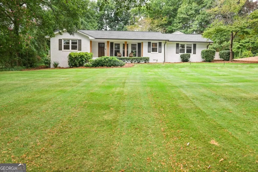 285 Pinewood Circle Athens, GA 30606