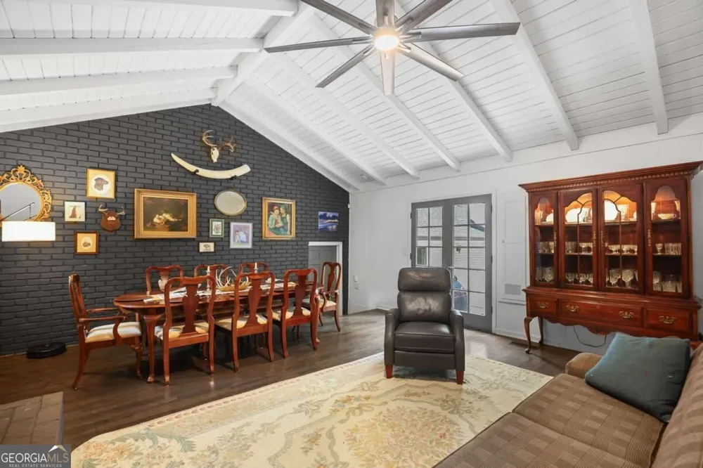 285 Pinewood Circle Athens, GA 30606