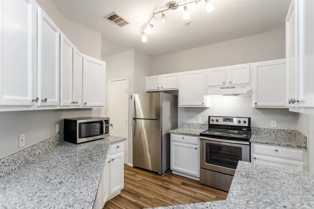 2825 Reagan Street Dallas, TX 75219