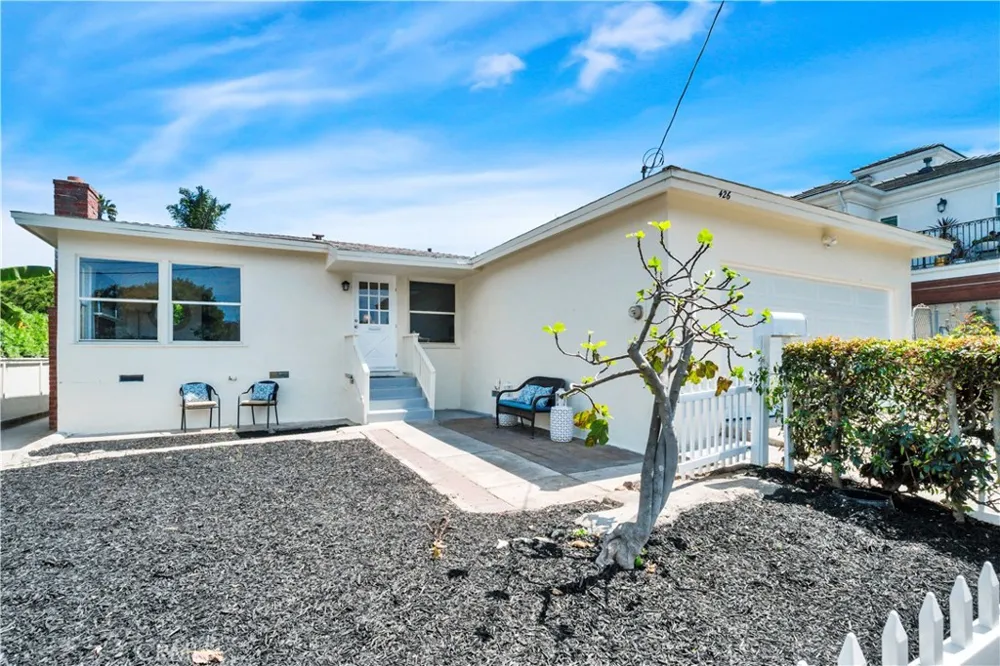 426 S Peck Manhattan Beach, CA 90266