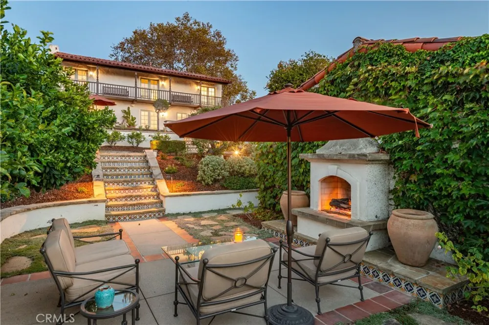 1725 Chelsea Palos Verdes Estates, CA 90274